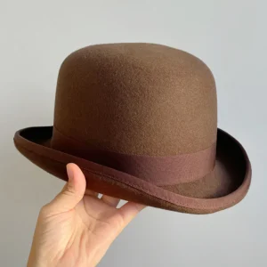 chapeau de théâtre en laine