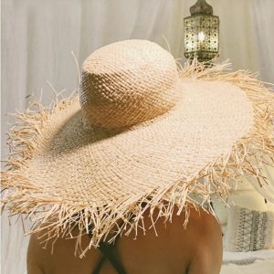chapeau de soleil en raphia naturel