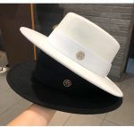 élégant chapeau féminin