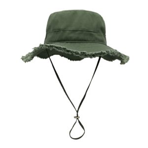 bob à larges bord effiloché