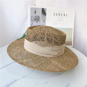 chapeau de paille ajouré