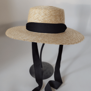 chapeau de paille élégant